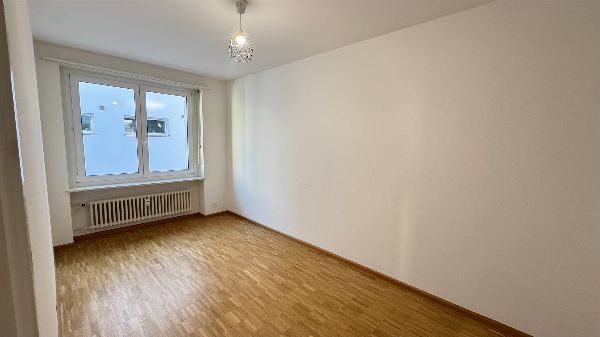 1.6.2025  680 baselstadt
