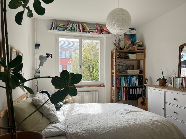 Dein Zimmer 1/2
