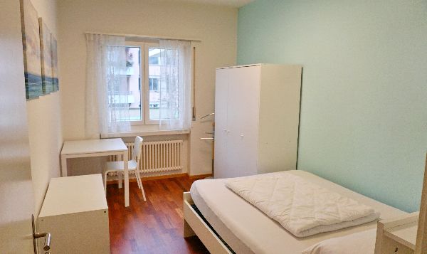 Room 4 as an example