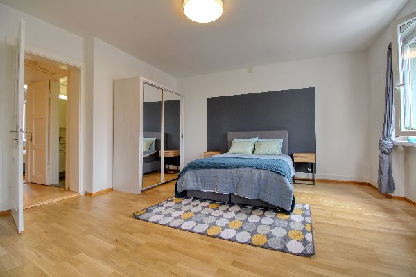 23.4.2025  1370 zurich-stadt