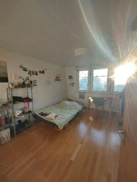 590.- smaller room
