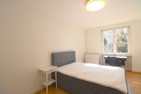 8.4.2025  970 zurich-stadt