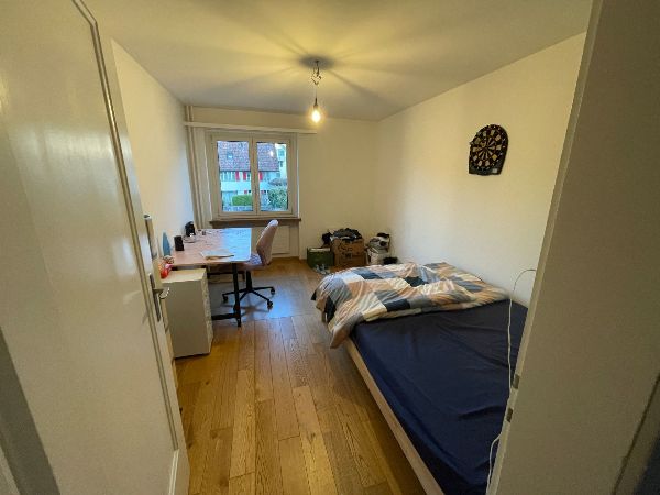 Zimmer 2: auch mit Holz
