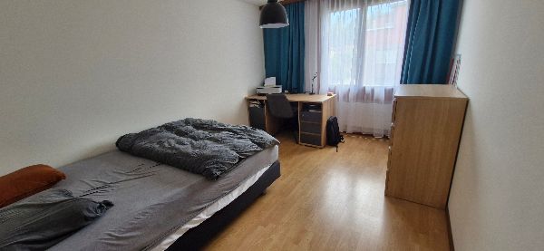 1.5.2025 Unbefristet 1000 zug