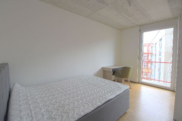 16.4.2025  1270 zurich-stadt